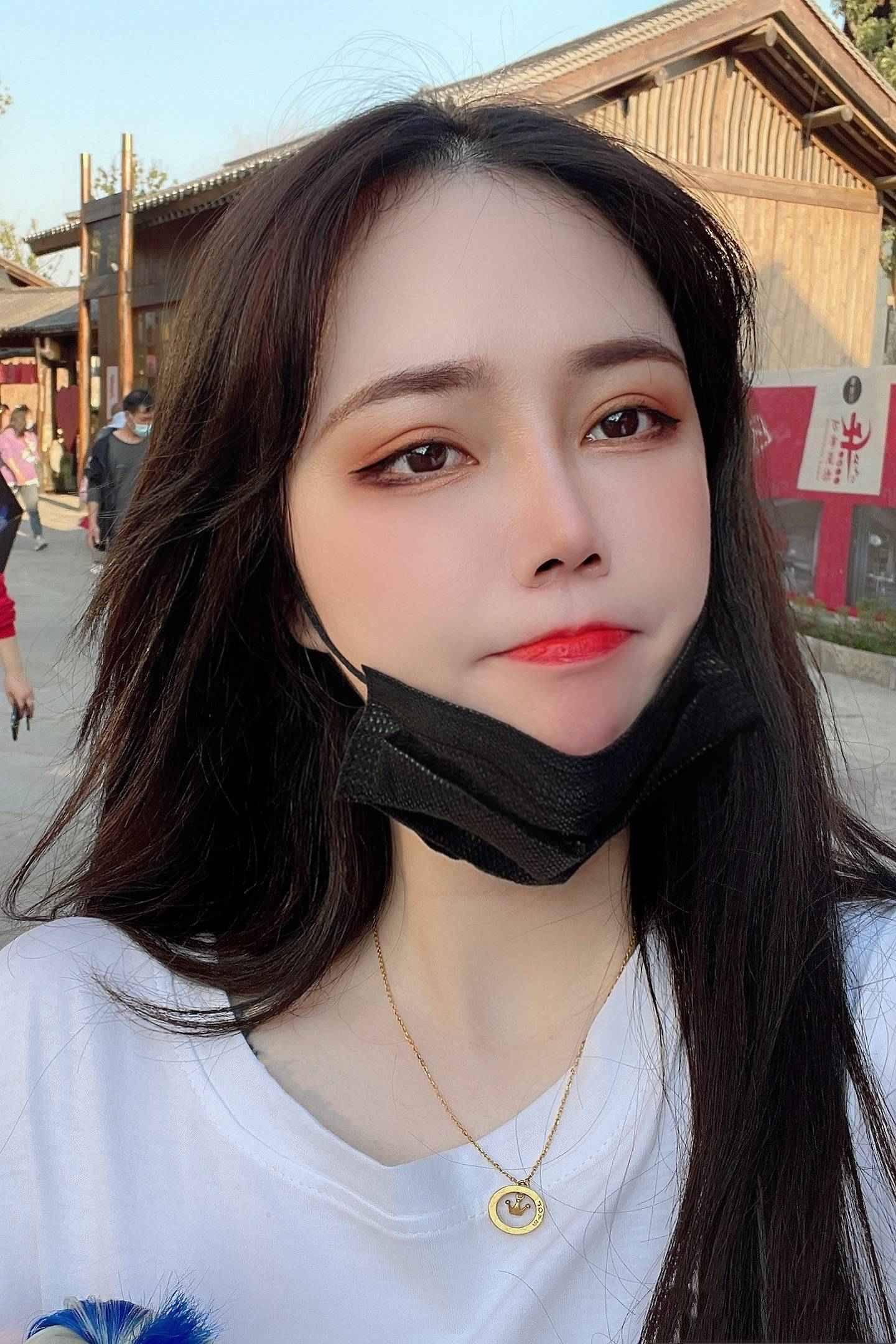  深~hou小女王，次次插到底！青春战神，猛的一比