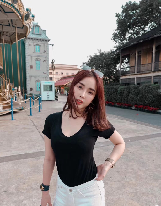 朝阳性感妹子极品仙女居然让我遇到了真的美滋滋